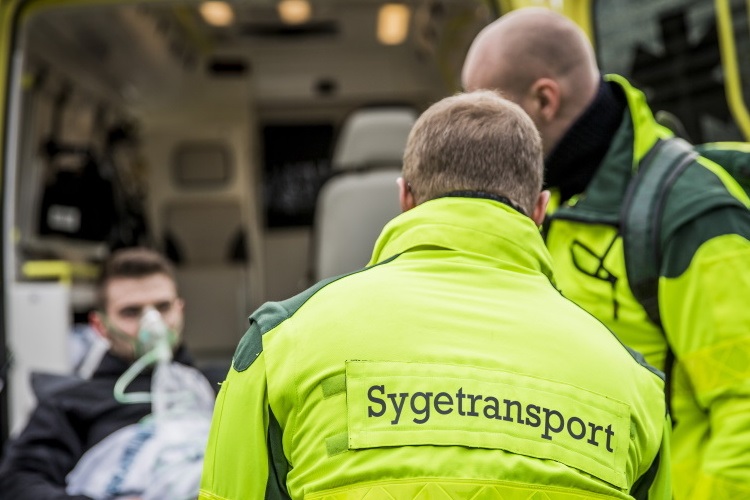 Event Medical Services tilbyder liggende sygetransport i både DK og EU.