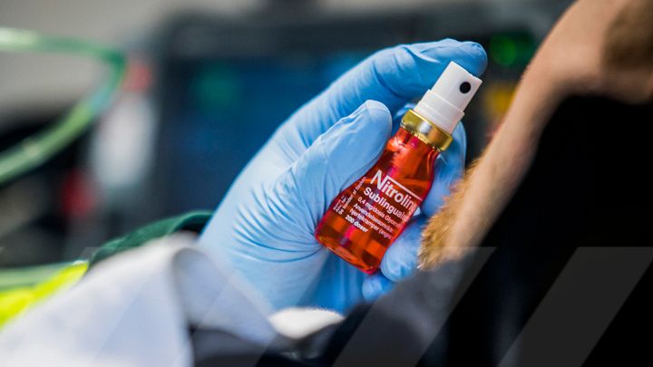 We provide the same medical emergency preparedness as an approved Danish ambulance.