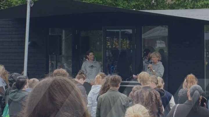 Here you can read more about our work at Jette's garden concerts